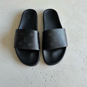 Authentic LV Waterfront Mule